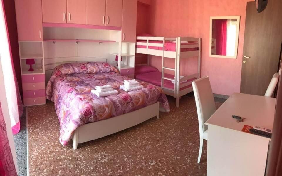 Marco Aurelio Bed & Breakfast Rome Bagian luar foto
