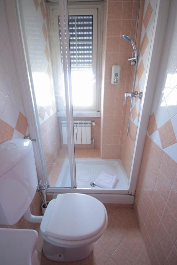 Marco Aurelio Bed & Breakfast Rome Bagian luar foto